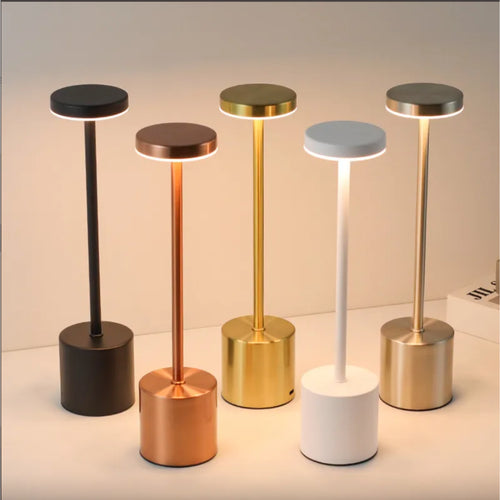 置くだけで、部屋がすっと整う。Hikari One LEDテーブルランプ